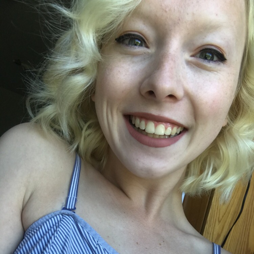 Meet your Posher, Violette